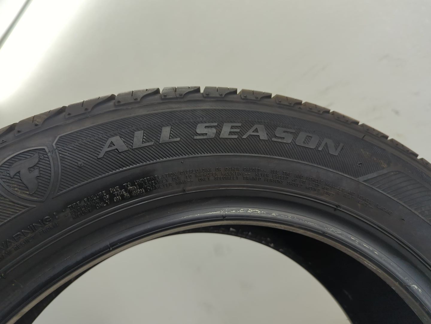 Used Tire 205/55R16 FIRESTONE ALL SEASON 91T - Tread Depth 8/32 - Oemusedautoparts1.com