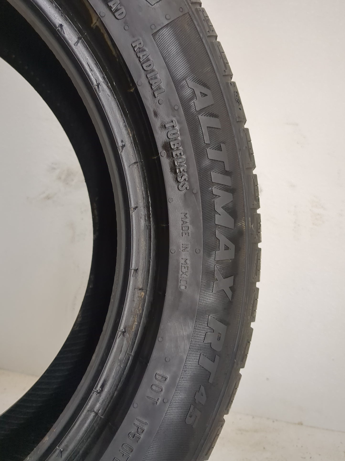 Used Tire 185/55R15 GENERAL ALTIMAX RT45 82V - Tread Depth 7/32 - Oemusedautoparts1.com
