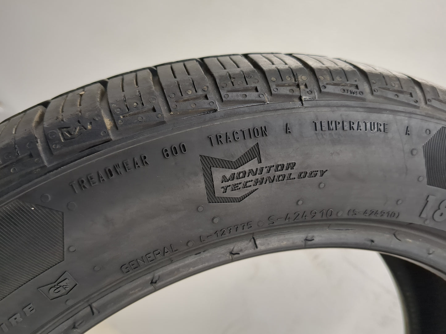 Used Tire 185/55R15 GENERAL ALTIMAX RT45 82V - Tread Depth 7/32 - Oemusedautoparts1.com