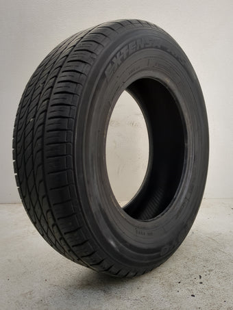 compare product Used Tire P205/70R15 TOYO EXTENSA 95S - Tread Depth 9.5/32