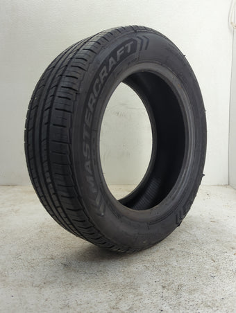 compare product Used Tire 185/60R15 MASTERCRAFT STRATUS AS 84H - Tread Depth 9/32