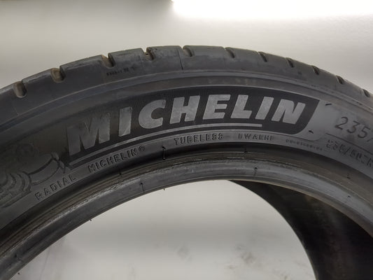 Used Tire 235/50ZR18 MICHELIN PILOT SPORT ALL SEASON 101Y - Tread Depth 8.5/32