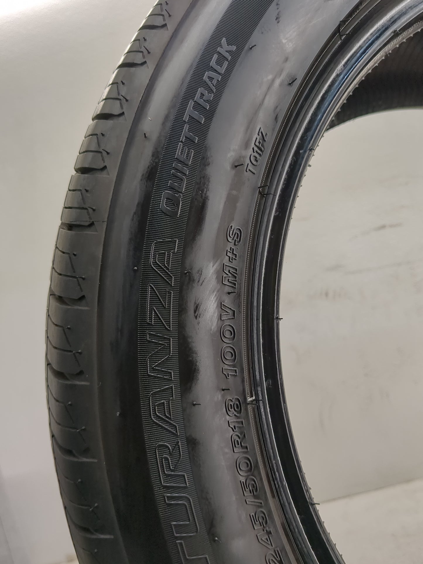 Used Tire 245/50R18 BRIDGESTONE TOURANZA QUIETTRACK 100V - Tread Depth 9.5/32 - Oemusedautoparts1.com