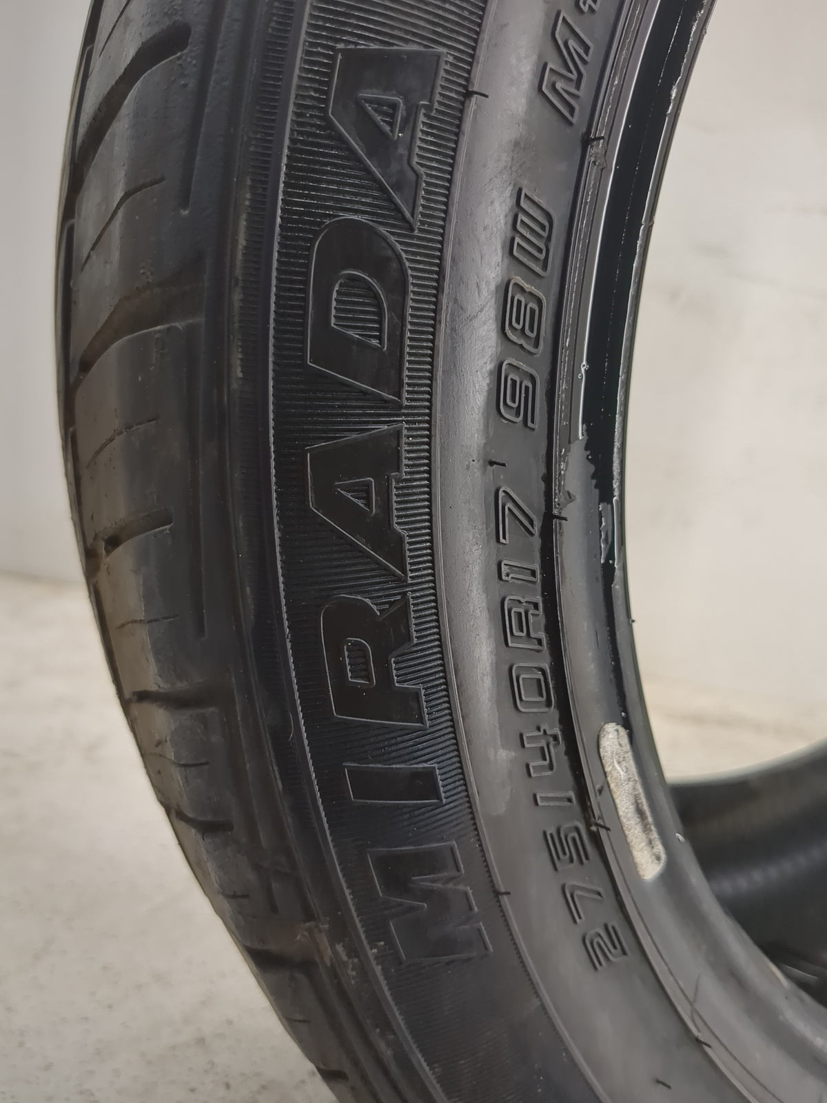 Used Tire 275/40R17 MIRADA SPORT GT2 98W - Tread Depth 8.5/32 - Oemusedautoparts1.com