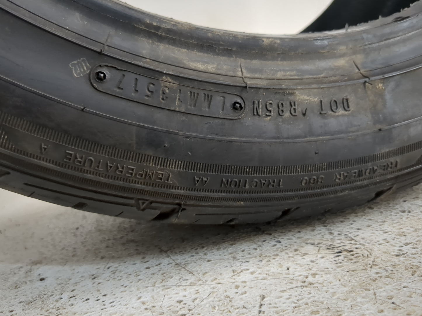 Used Tire 275/40R17 MIRADA SPORT GT2 98W - Tread Depth 8.5/32 - Oemusedautoparts1.com