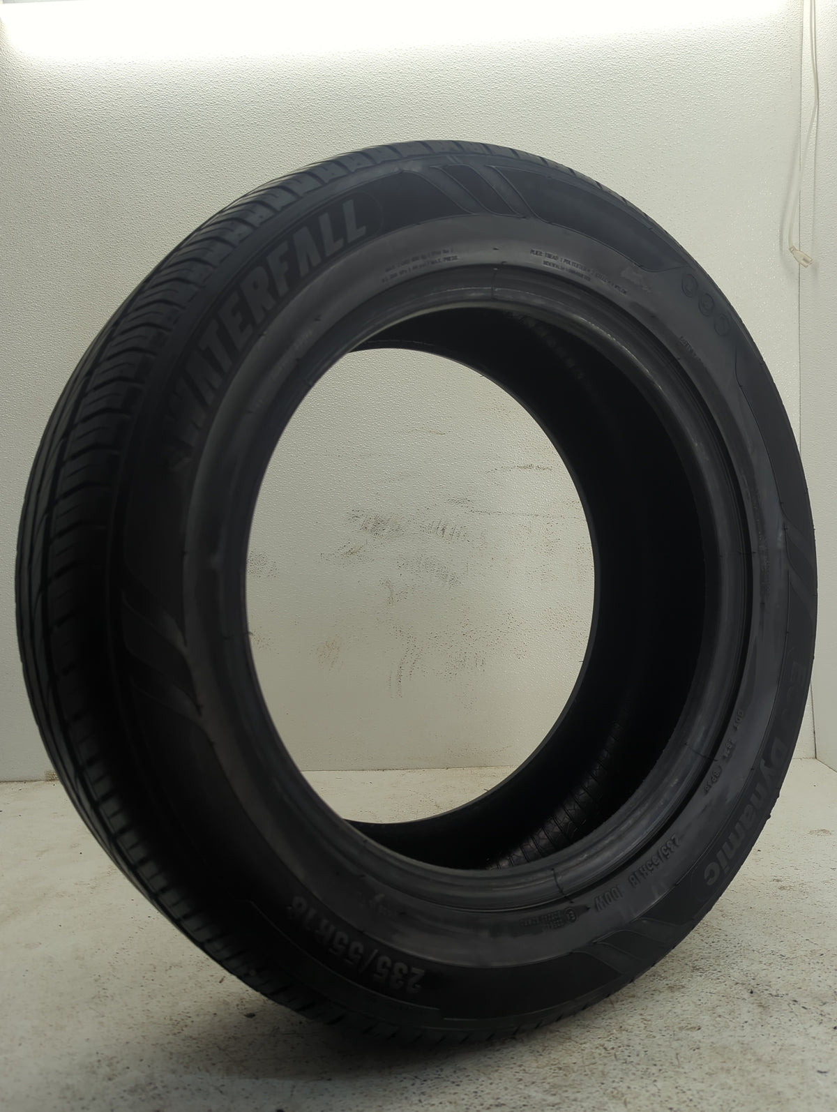 Used Tire 235/55R18 WATERFALL ECO DYNAMIC 100W - Tread Depth 9.5/32 - Oemusedautoparts1.com