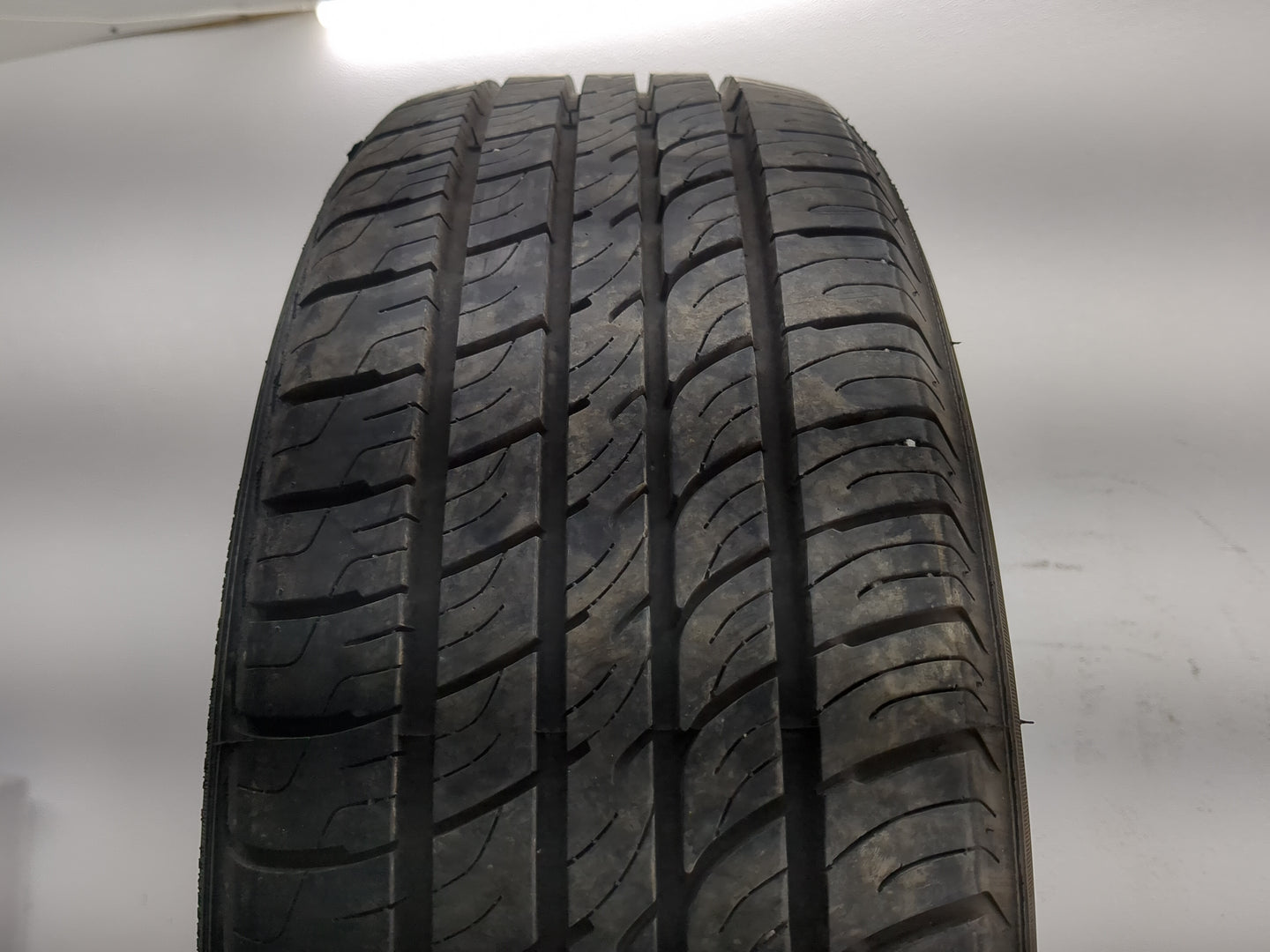 Used Tire 205/60R16 RADAR DIMAX A/S-8 92V - Tread Depth 11/32 - Oemusedautoparts1.com