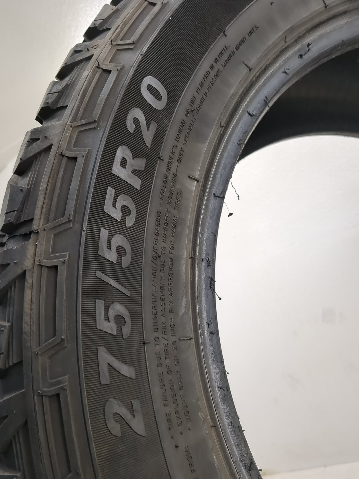 Used Tire 275/55R20 TRAVELSTAR ECOPATHA/T 113T - Tread Depth 9/32 - Oemusedautoparts1.com