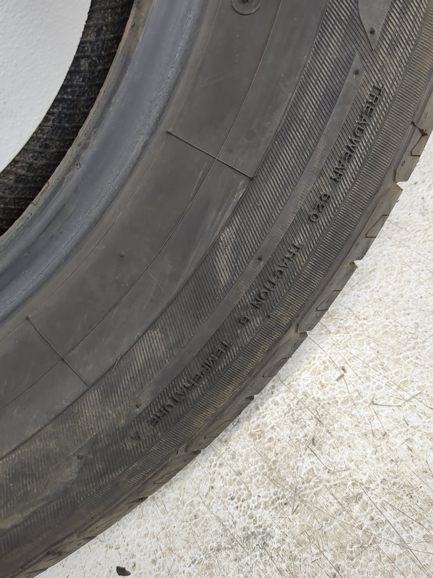 Used Tire 225/65R17 TOYO EXTENA A/S 2 102H - Tread Depth 11/32 - Oemusedautoparts1.com