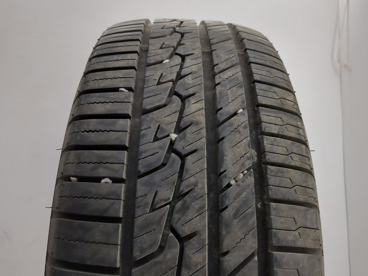 Used Tire 205/55R16 SUMITOMO HTR A/S PO3 94H - Tread Depth 9.5/32 - Oemusedautoparts1.com