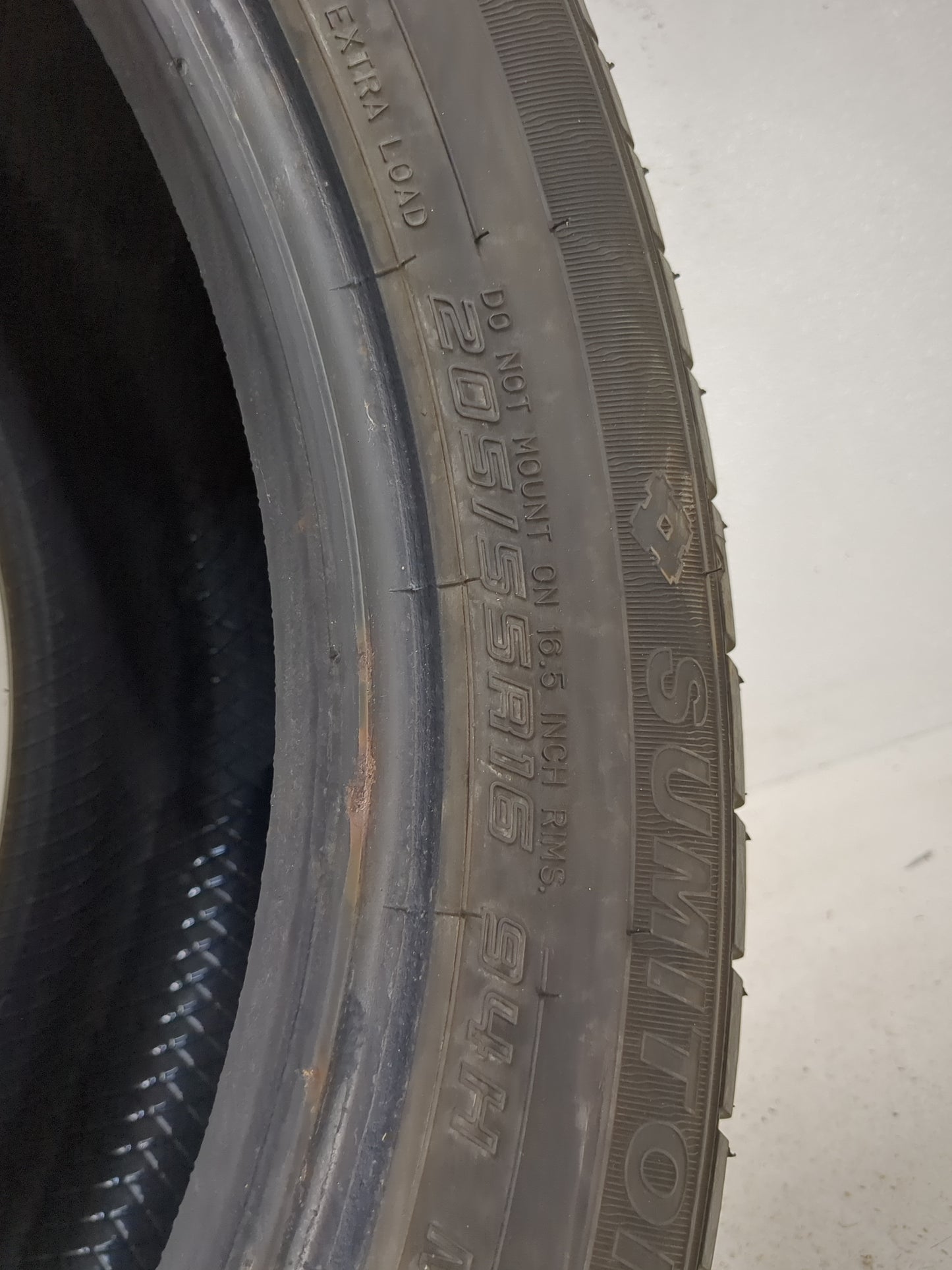 Used Tire 205/55R16 SUMITOMO HTR A/S PO3 94H - Tread Depth 9.5/32 - Oemusedautoparts1.com