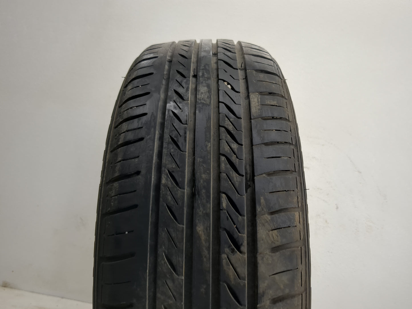 Used Tire 185/65R14 MOHAVE TOURING 86H - Tread Depth 7/32 - Oemusedautoparts1.com