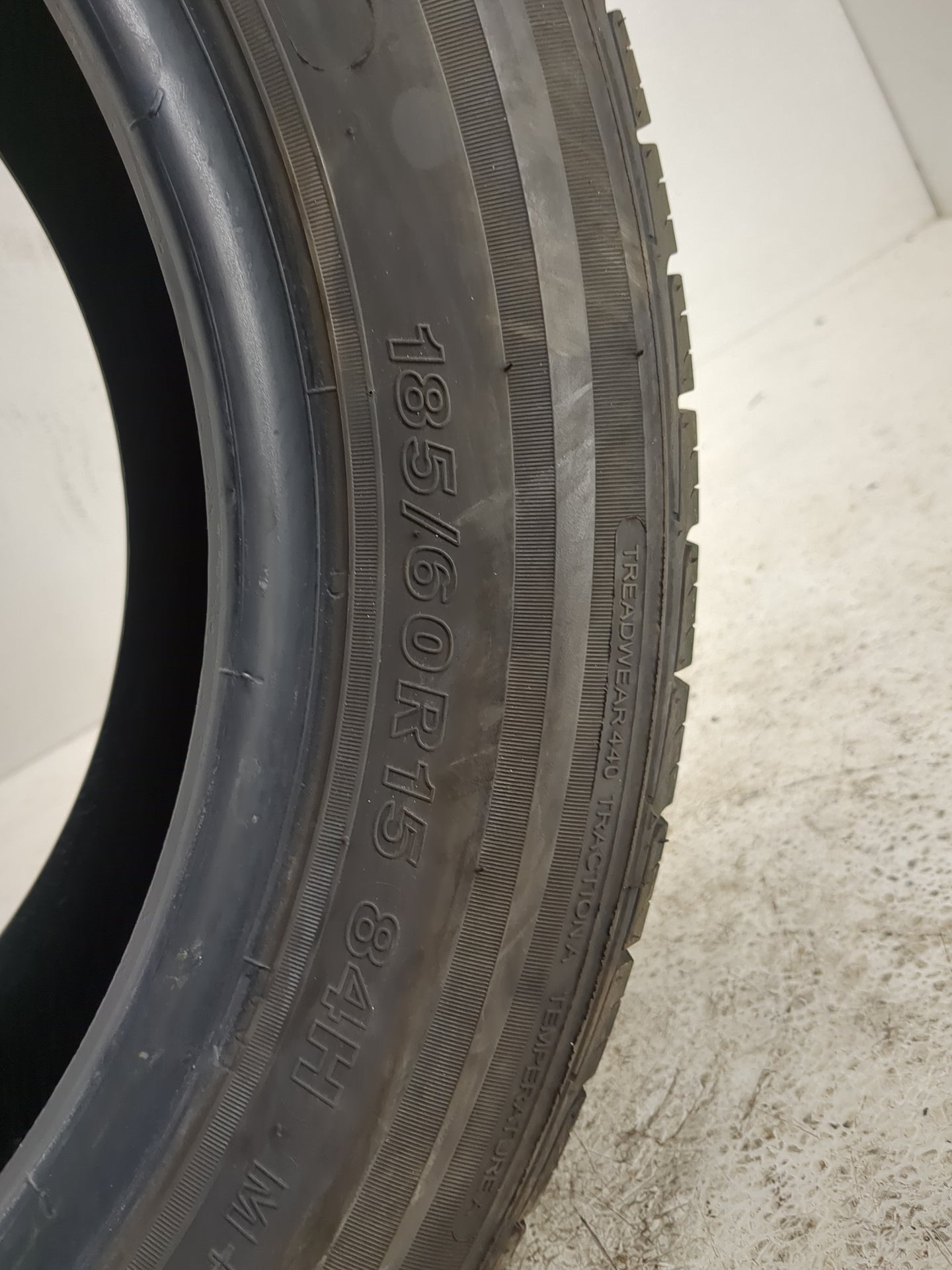 Used Tire 185/60R15 IRONMAN GR906 84H - Tread Depth 8/32 - Oemusedautoparts1.com