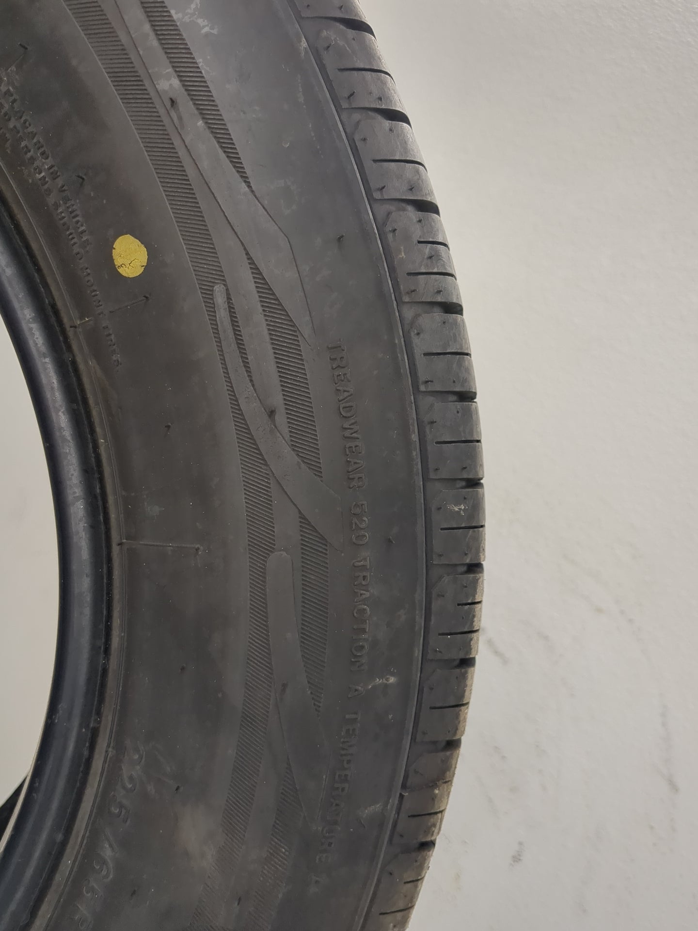 Used Tire 225/65R17 CROSSWIND HP010 PLUS 102H - Tread Depth 10/32 - Oemusedautoparts1.com