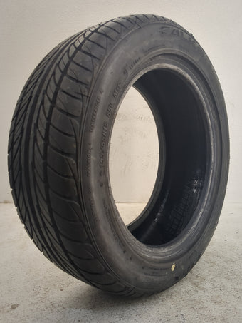 compare product Used Tire 195/55R15 FALKEN ZIEX ZE512 85V - Tread Depth 10/32