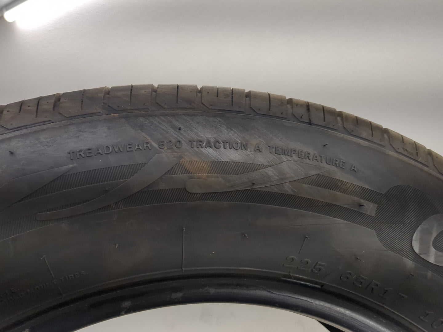 Used Tire 225/65R17 CROSSWIND HP010 PLUS 102H - Tread Depth 9.5/32 - Oemusedautoparts1.com
