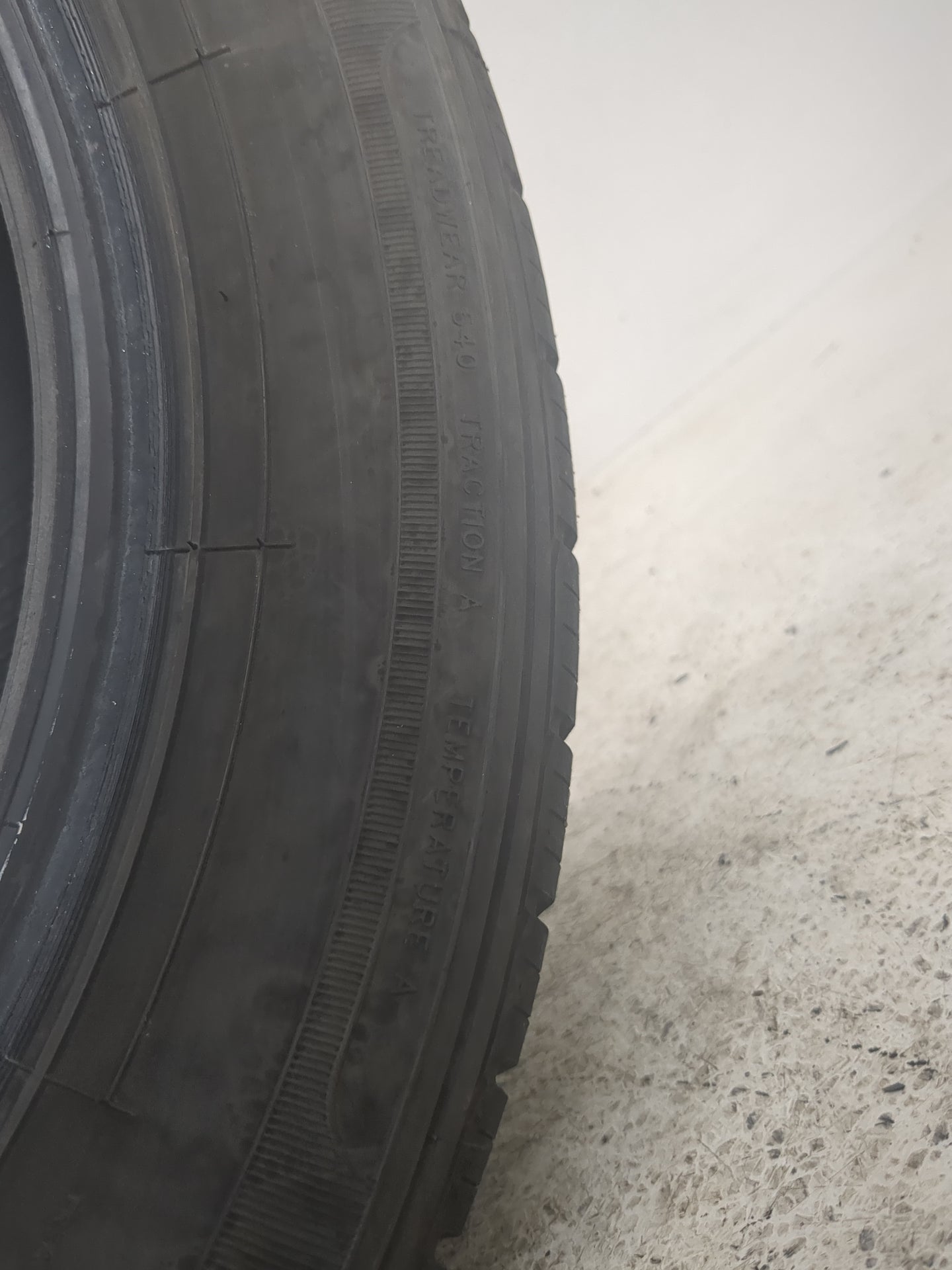 Used Tire 205/55R16 MILESTAR MS932 91V - Tread Depth 9.5/32 - Oemusedautoparts1.com