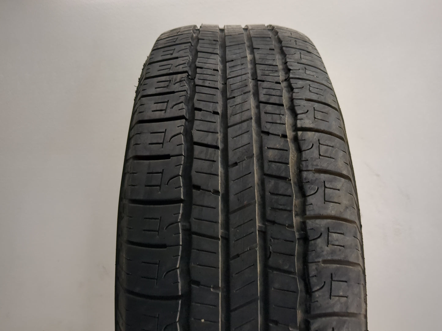 Used Tire 205/65R16 GOODYEAR RELIANT ALL SEASON 95H - Tread Depth 7/32 - Oemusedautoparts1.com