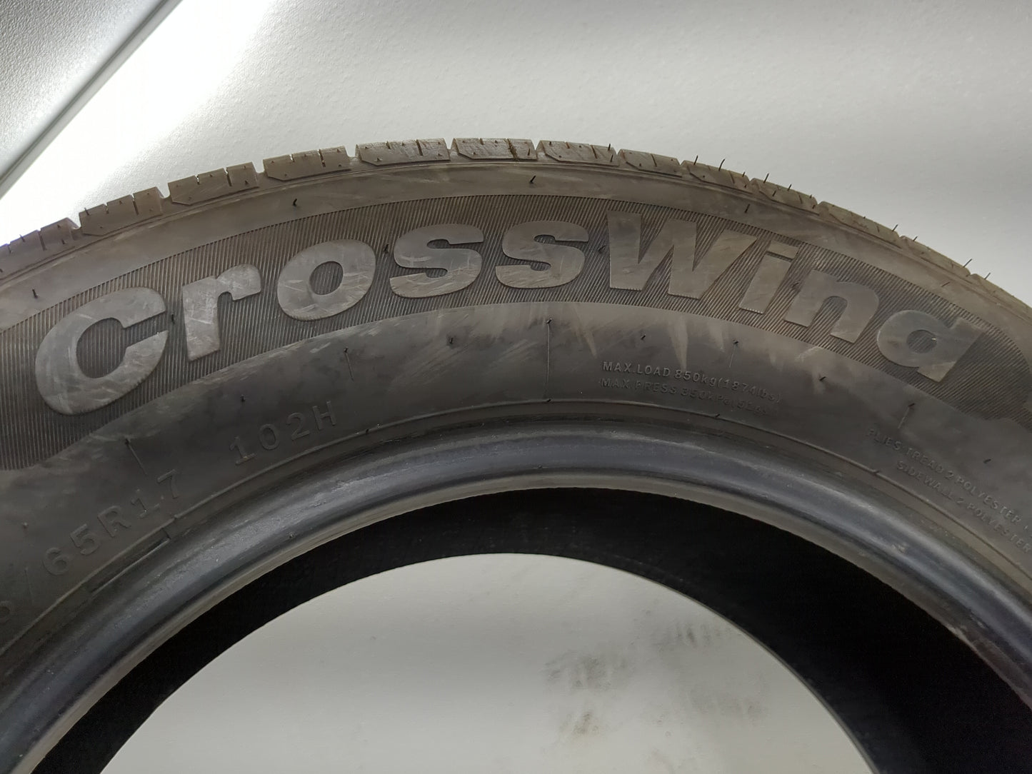 Used Tire 225/65R17 CROSWIND HP010 PLUS 102H - Tread Depth 9/32 - Oemusedautoparts1.com