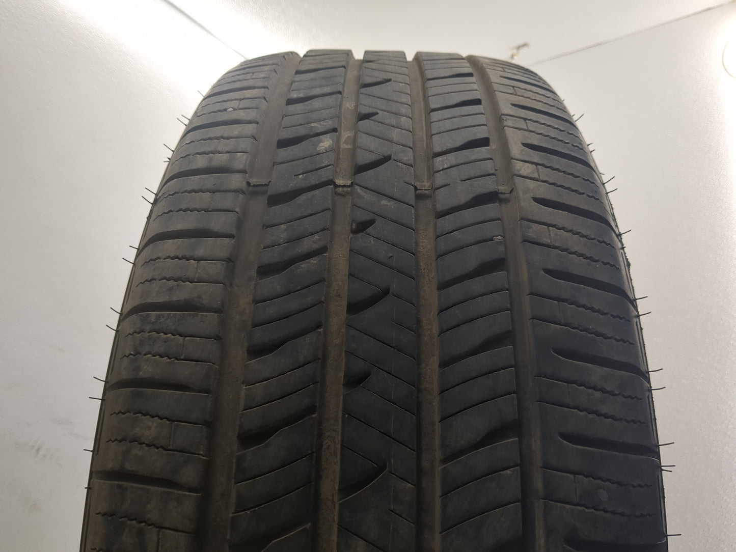 Used Tire 255/55A20 FALKEN ZIEX CT60 A/S 110V - Tread Depth 9.5/32 - Oemusedautoparts1.com