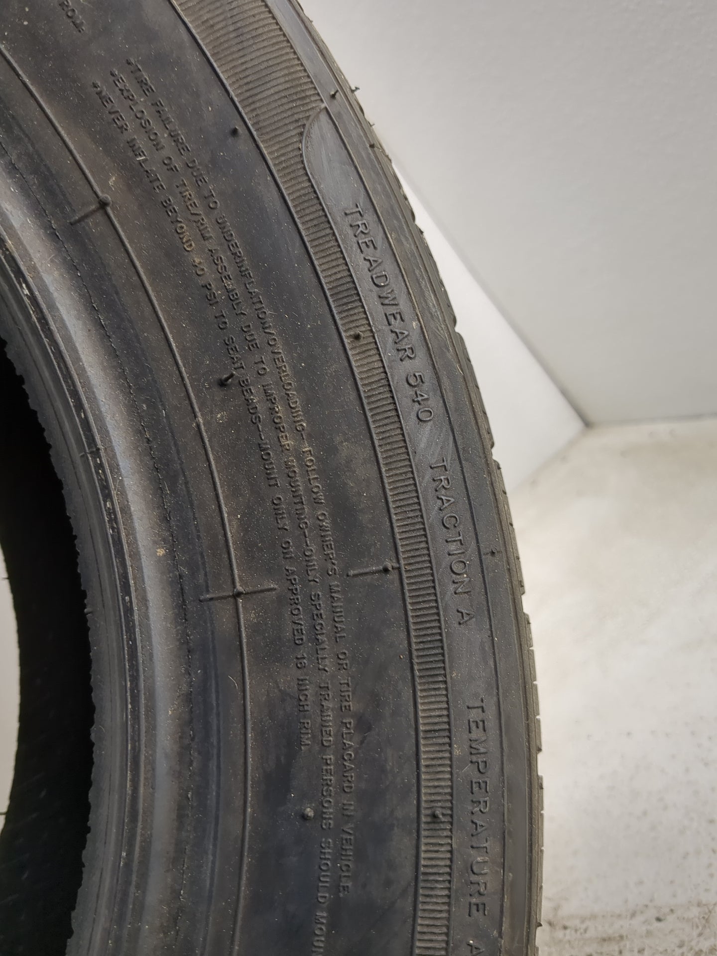 Used Tire 205/55R16 MILETAR MS 932 SPORT 91V - Tread Depth 9/32 - Oemusedautoparts1.com