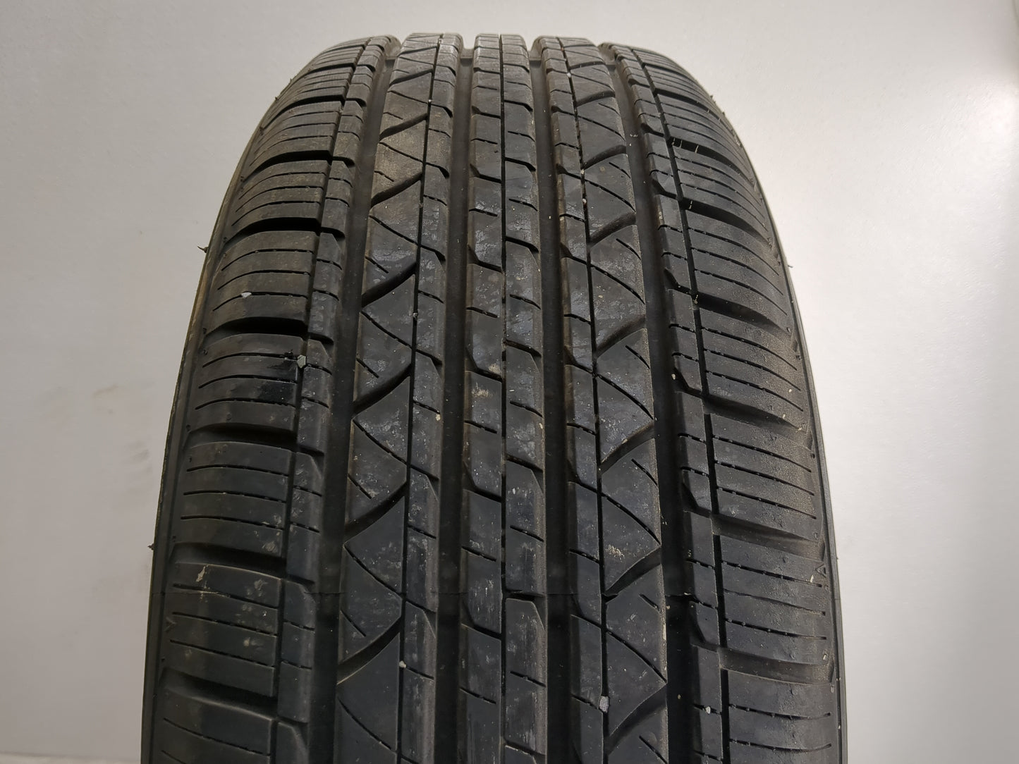 Used Tire 205/55R16 MILETAR MS 932 SPORT 91V - Tread Depth 9/32 - Oemusedautoparts1.com