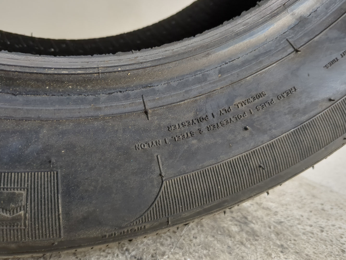 Used Tire 205/55R16 MILETAR MS 932 SPORT 91V - Tread Depth 9/32 - Oemusedautoparts1.com