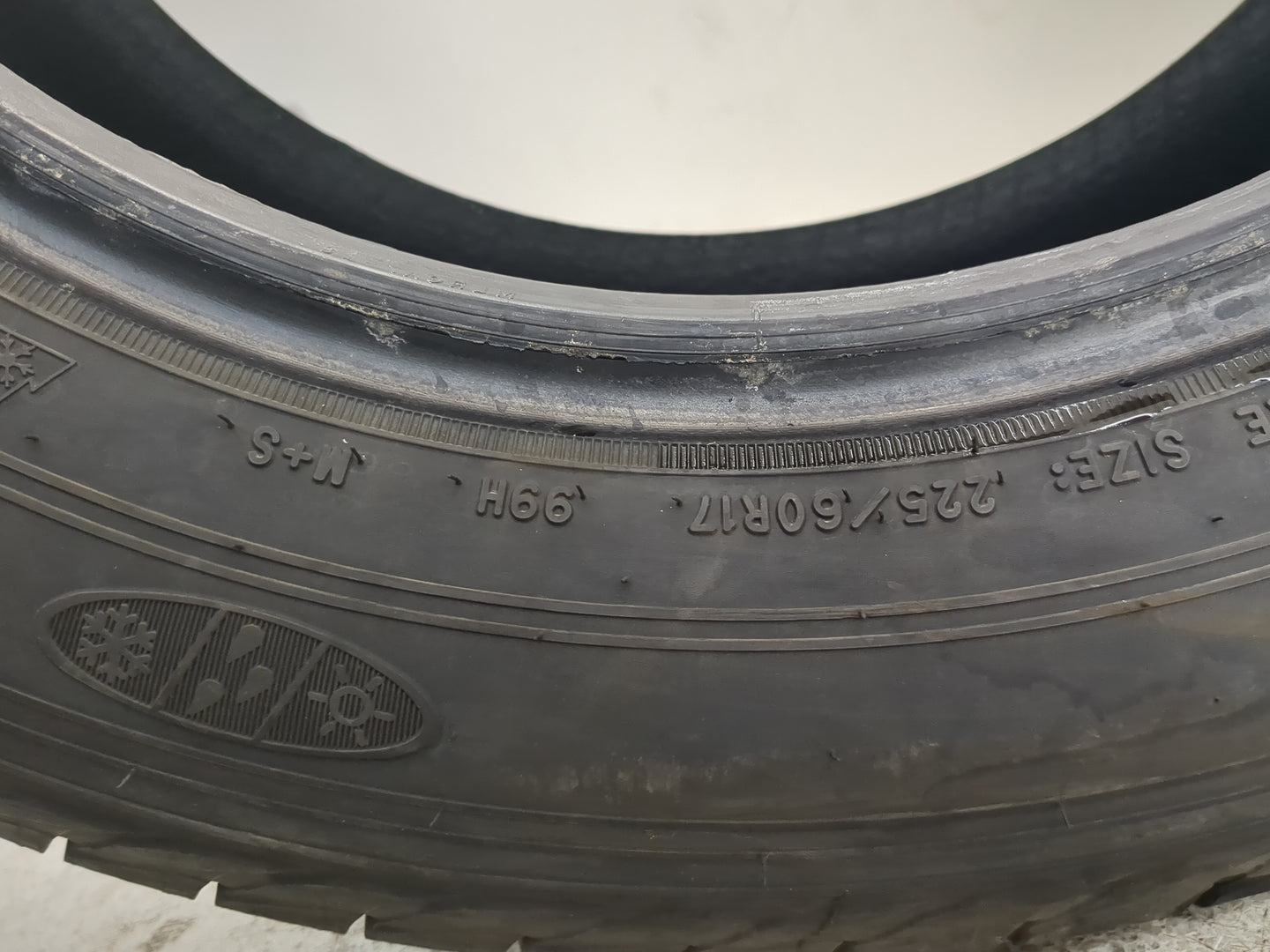 Used Tire 225/60R17 GOODYEAR ASSURANCE WEATHERREADY 99H - Tread Depth 9.5/32 - Oemusedautoparts1.com