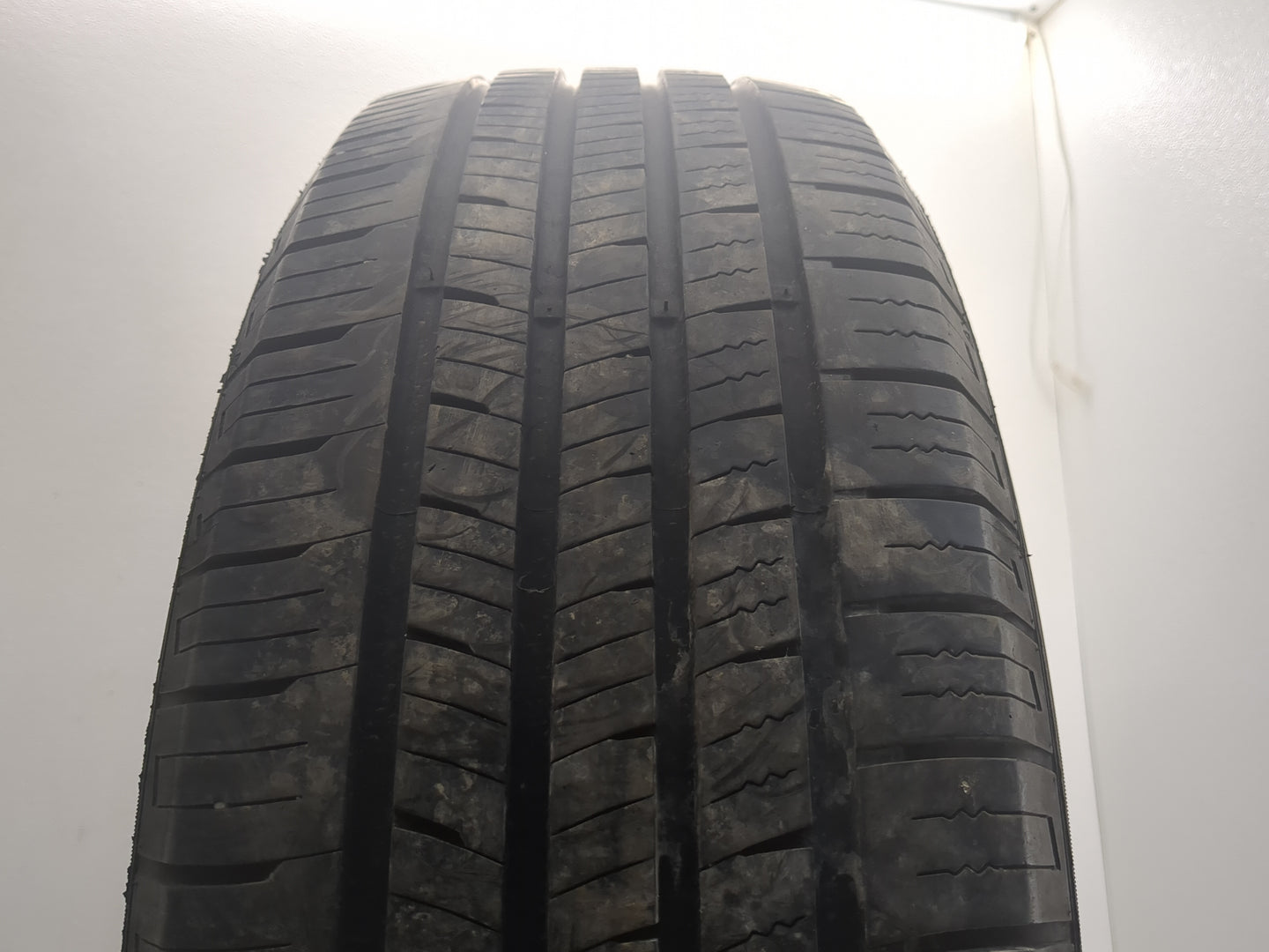 Used Tire 225/65R17 FORTUNE PERFECTUS ALL SEASON FSR602 102H - 7.5/32 - Oemusedautoparts1.com