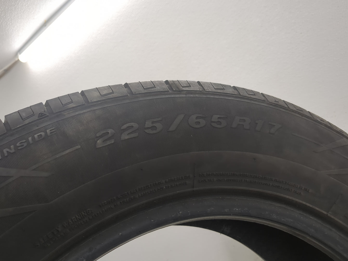 Used Tire 225/65R17 FORTUNE PERFECTUS ALL SEASON FSR602 102H - 7.5/32 - Oemusedautoparts1.com