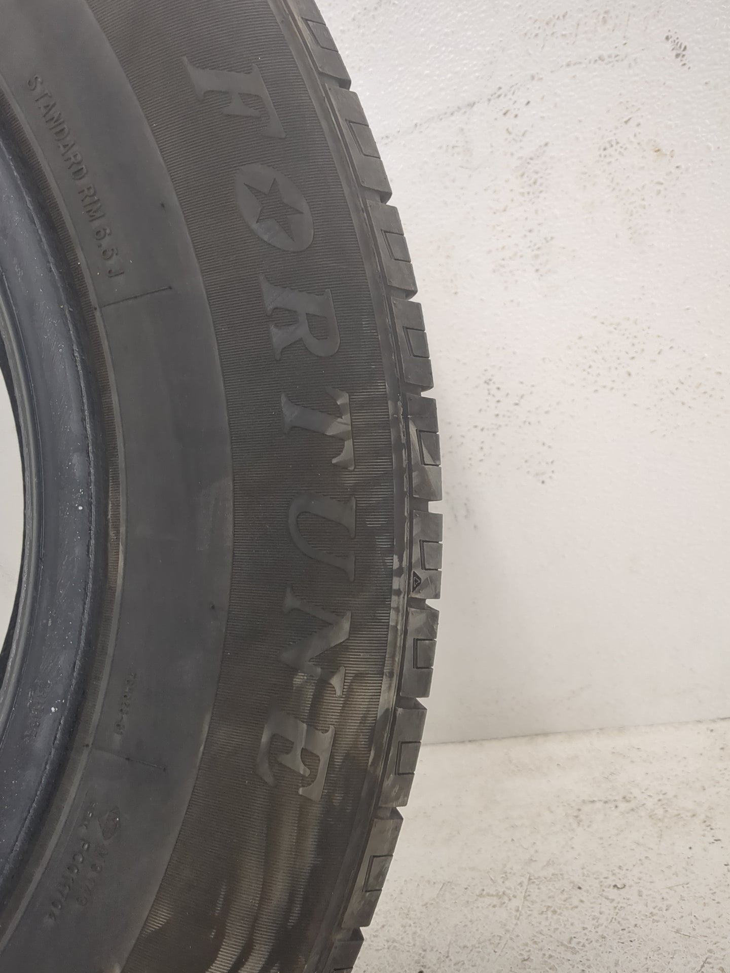 Used Tire 225/65R17 FORTUNE PERFECTUS ALL SEASON FSR602 102H - 7.5/32 - Oemusedautoparts1.com