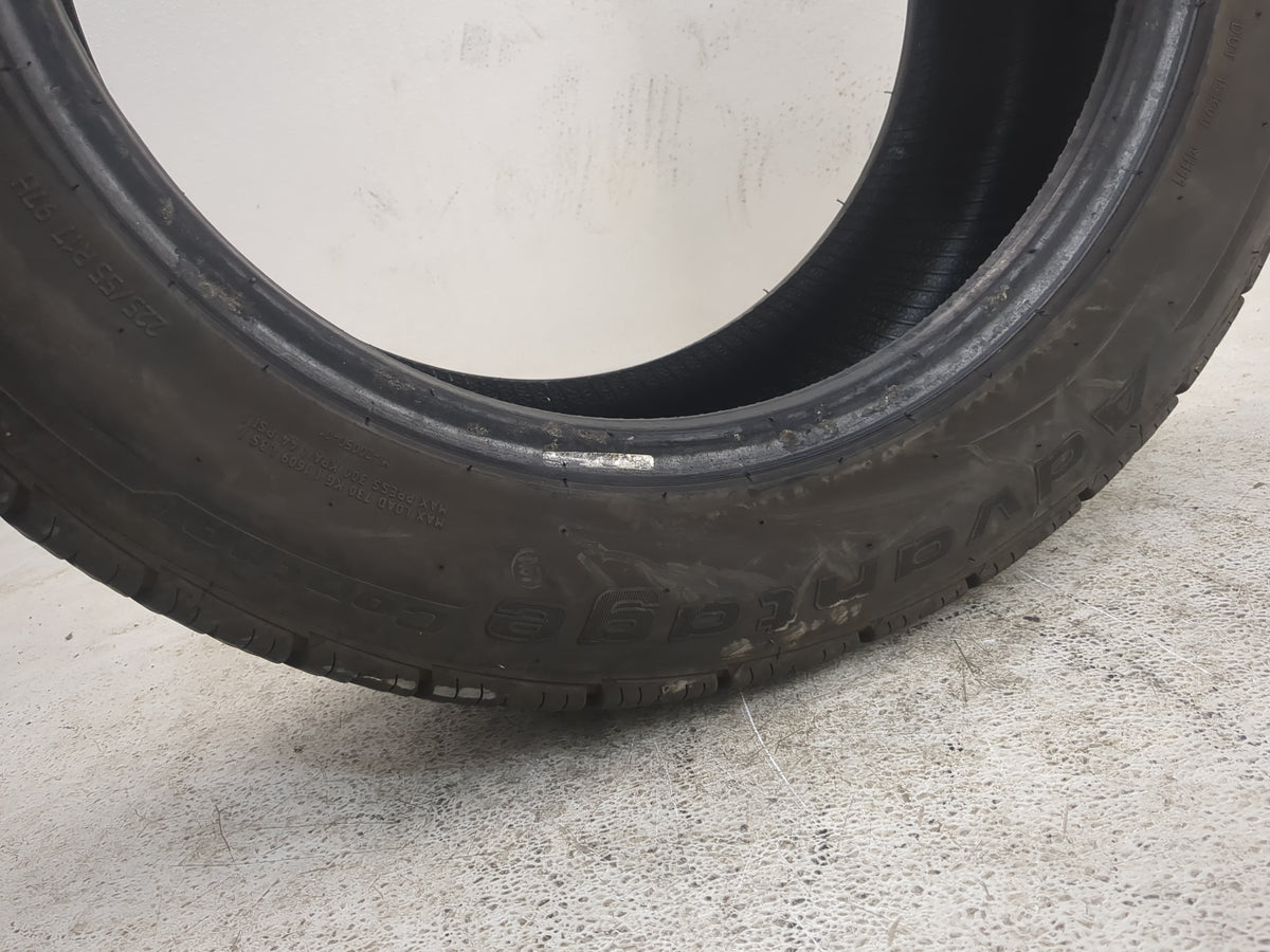 Used Tire 225/55R17 BFGOODRICH ADVANTAGE CONTROL ALL SEASON 97H - 10/32 - Oemusedautoparts1.com