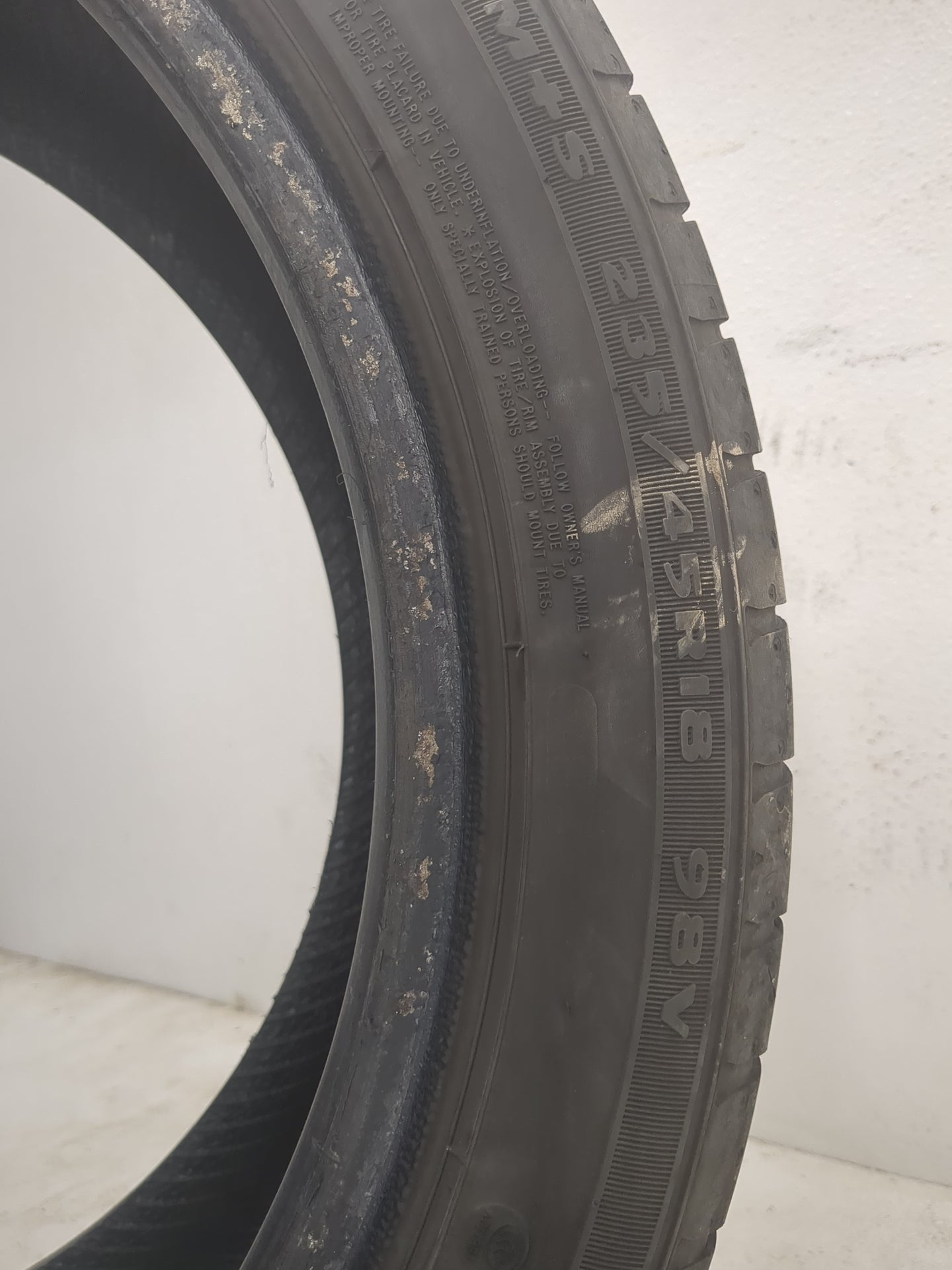 Used Tire 235/45R18 GOODYEAR EAGLE TOURING 98V - Tread Depth 7/32 - Oemusedautoparts1.com