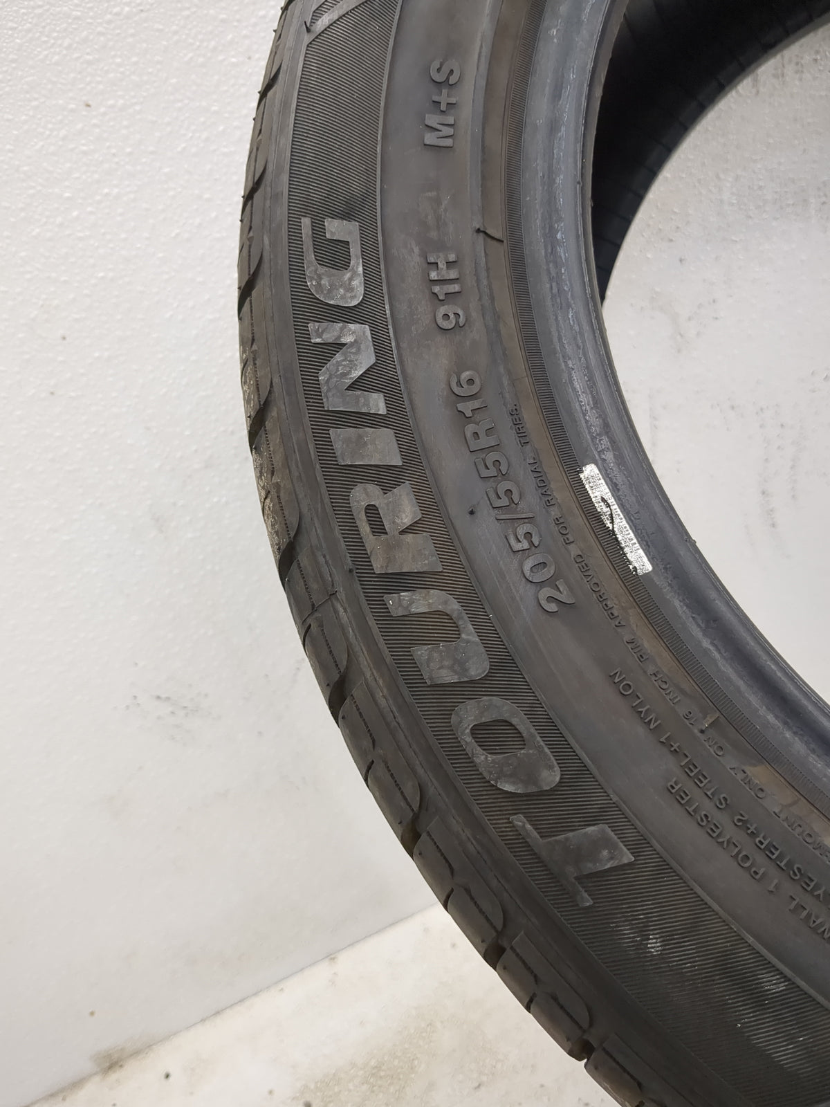 Used Tire 205/55R16 SENTURY TOURING 91H - Tread Depth 10/32 - Oemusedautoparts1.com