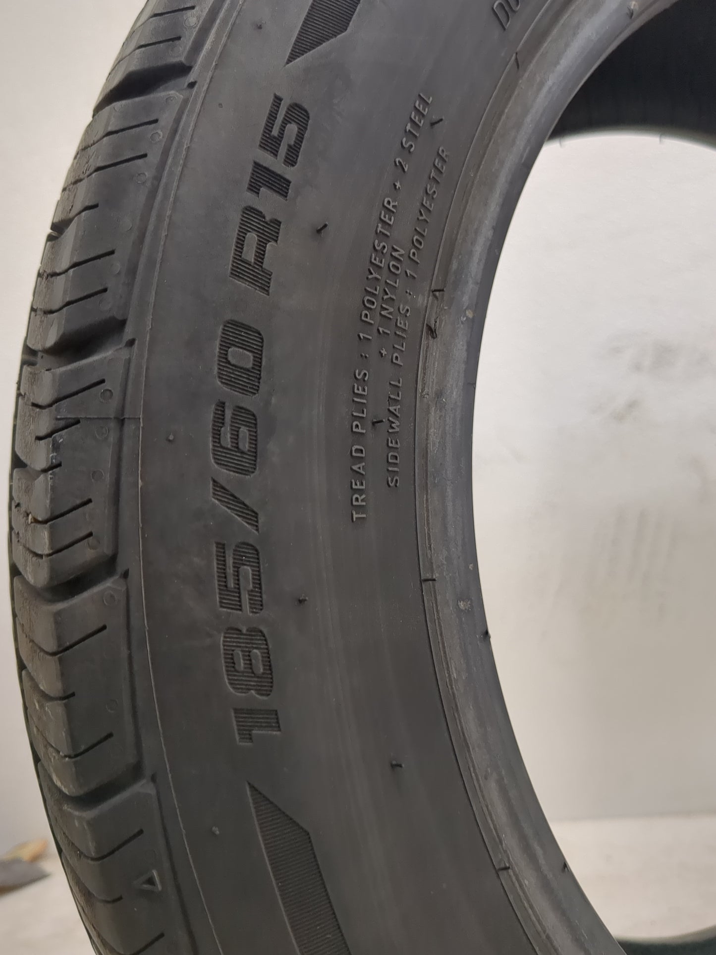 Used Tire 185/60R15 BFGOODRICH ADVANTAGE CONTROL ALL SEASON 84H - 6.5/32 - Oemusedautoparts1.com