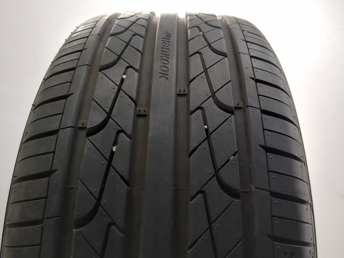Used Tire 245/40R16 HANKOOK VENTUS V2 CONCEPT 2 97W - Tread Depth 8/32 - Oemusedautoparts1.com