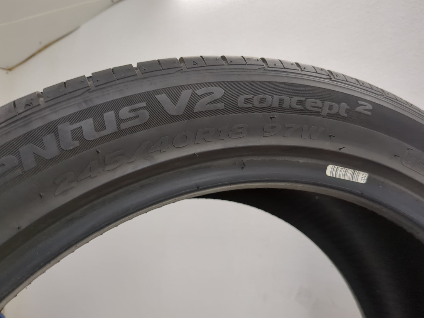 Used Tire 245/40R16 HANKOOK VENTUS V2 CONCEPT 2 97W - Tread Depth 8/32 - Oemusedautoparts1.com