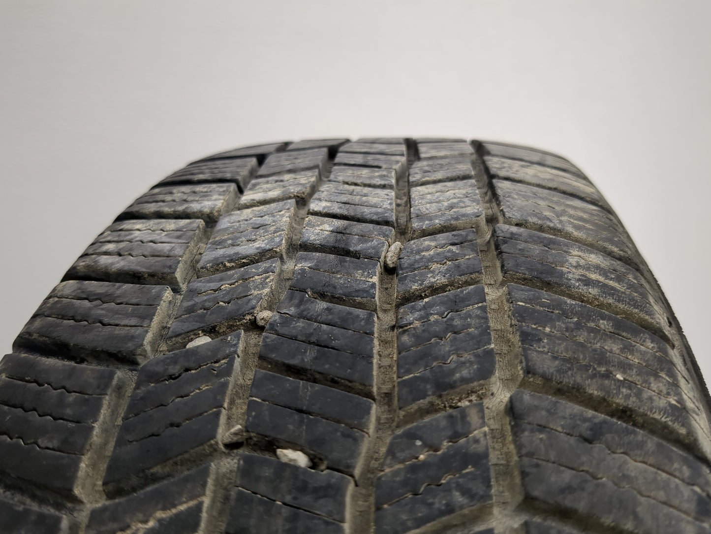Used Tire 175/65R15 GENERAL ALTIMAX 365 AW 84H - Tread Depth 6/32 - Oemusedautoparts1.com