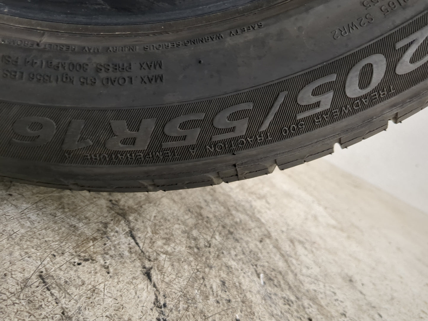 Used Tire 205/55R16 SENTURY TOURING 91H - Tread Depth 9.5/32 - Oemusedautoparts1.com