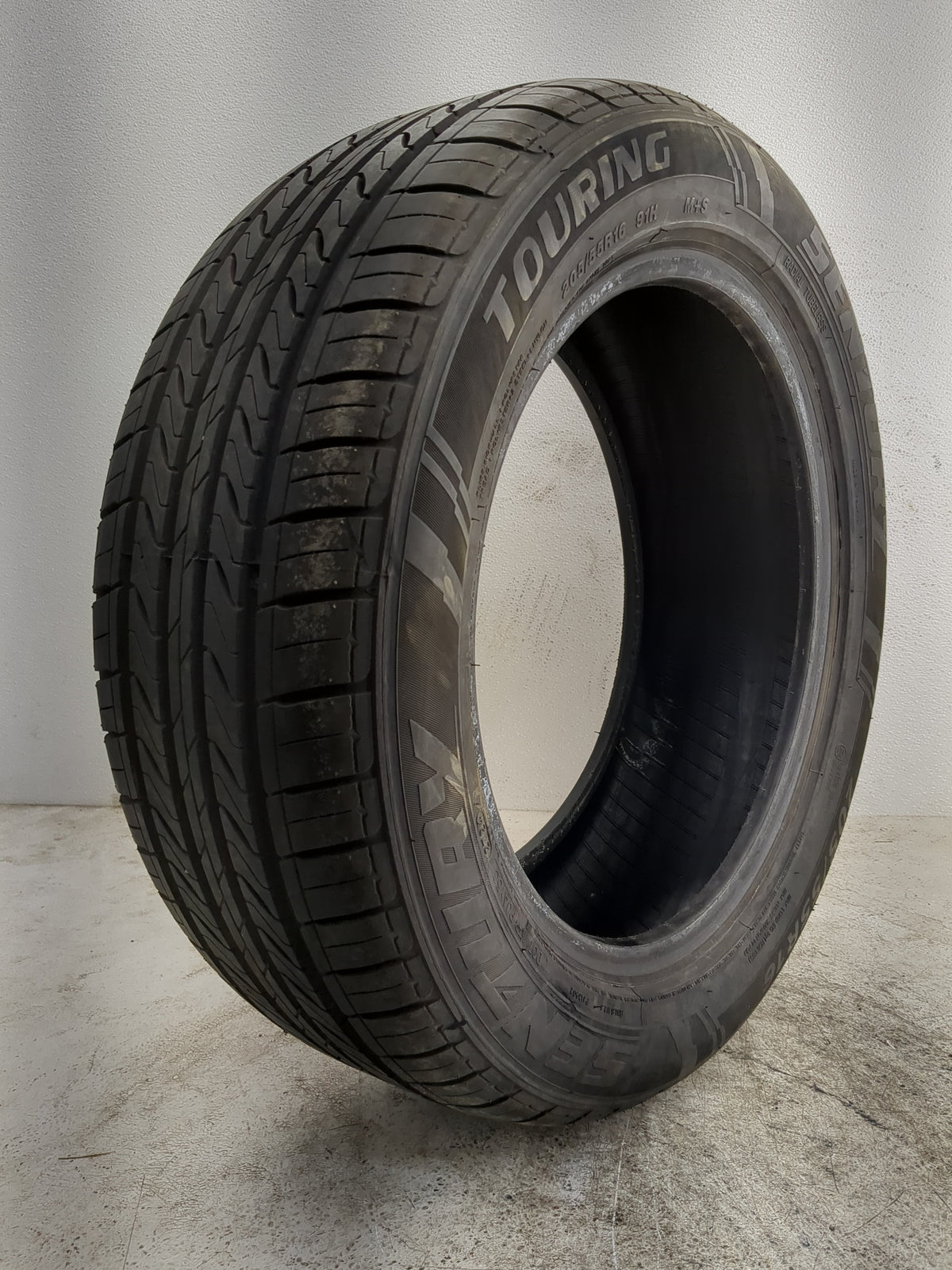 Used Tire 205/55R16 SENTURY TOURING 91H - Tread Depth 9.5/32 - Oemusedautoparts1.com