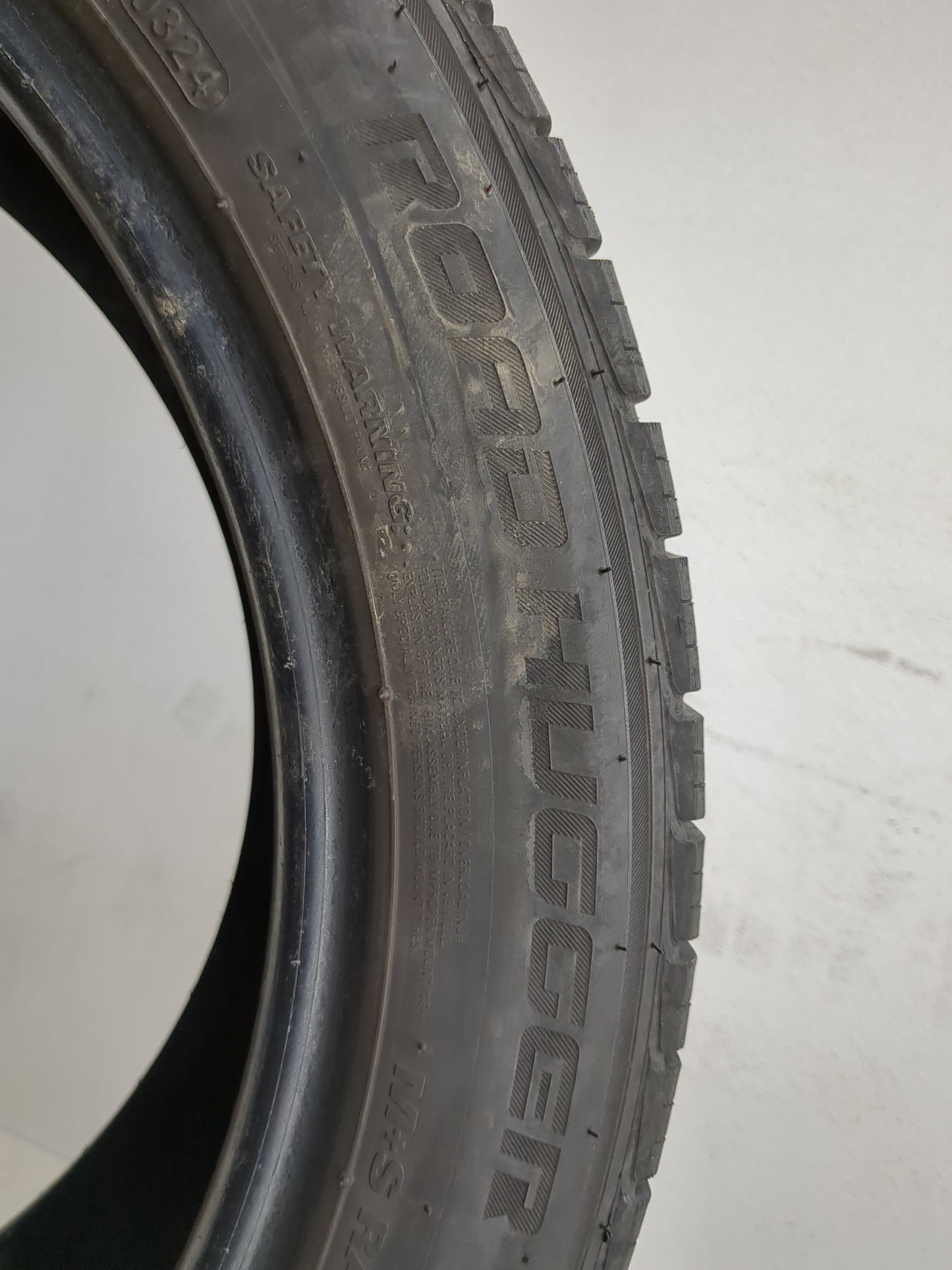 Used Tire 235/45R18 ROAD HUGGER GTP AS/02 98V - Tread Depth 8/32 - Oemusedautoparts1.com