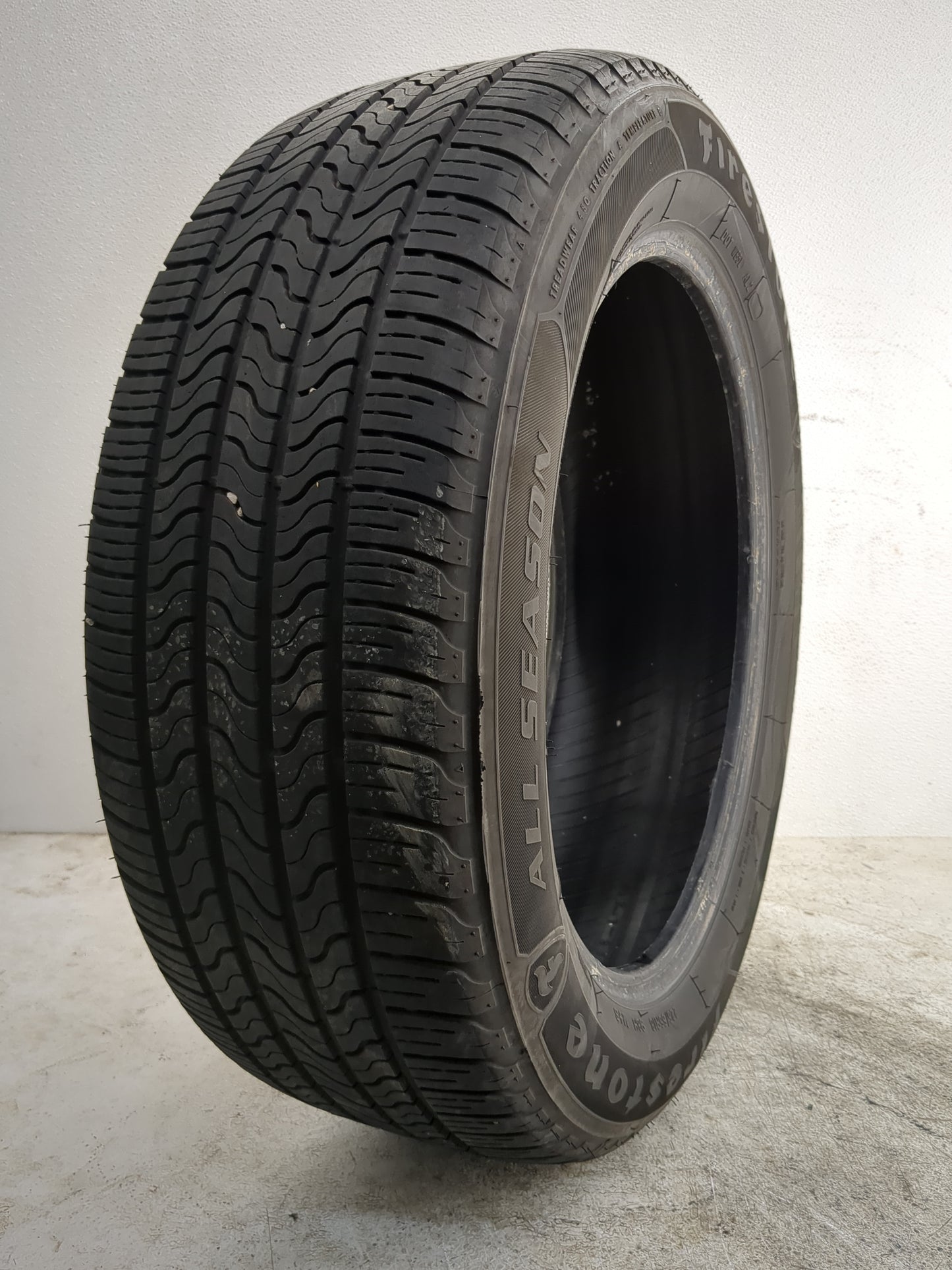 Used Tire 225/55R18 FIRESTONE ALL SEASON 98H - Tread Depth 6.5/32 - Oemusedautoparts1.com
