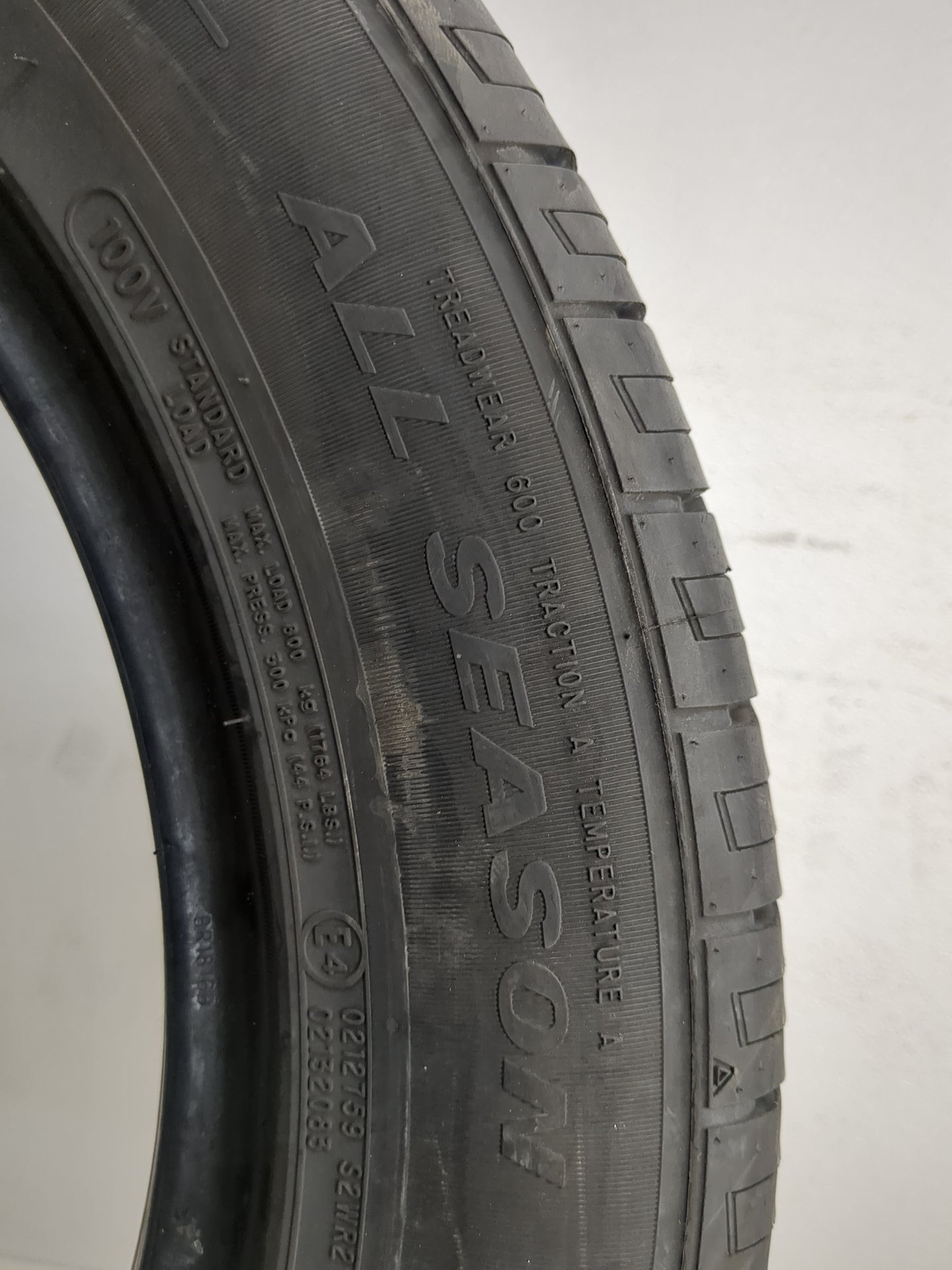 Used Tire 235/55R18 FORTUNE PERFECTUS FSR602 100V - Tread Depth 8/32 - Oemusedautoparts1.com