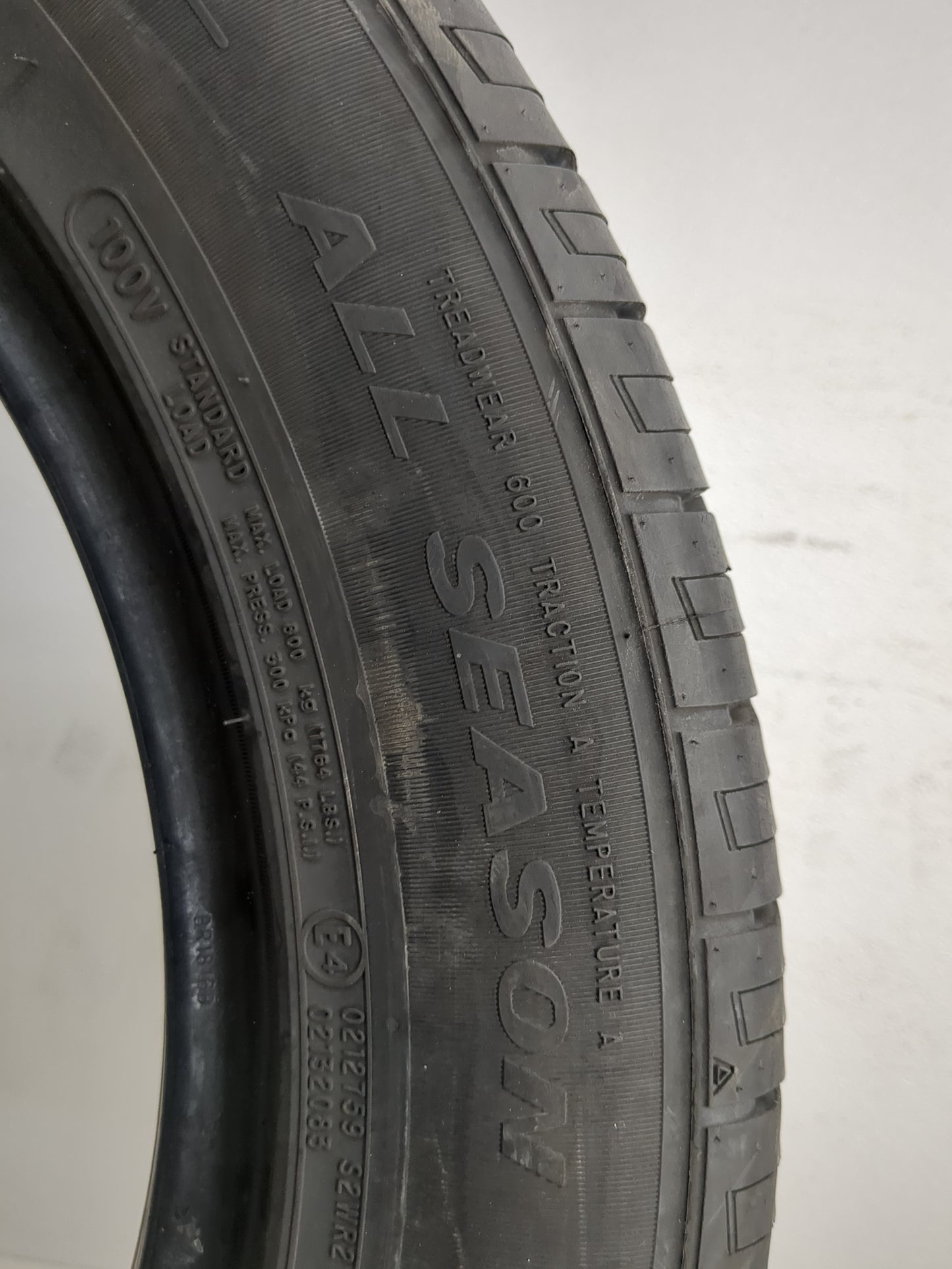 Used Tire 235/55R18 FORTUNE PERFECTUS FSR602 100V - Tread Depth 8/32 - Oemusedautoparts1.com