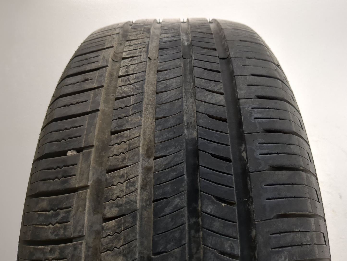 Used Tire 235/55R18 FORTUNE PERFECTUS FSR602 100V - Tread Depth 8/32 - Oemusedautoparts1.com