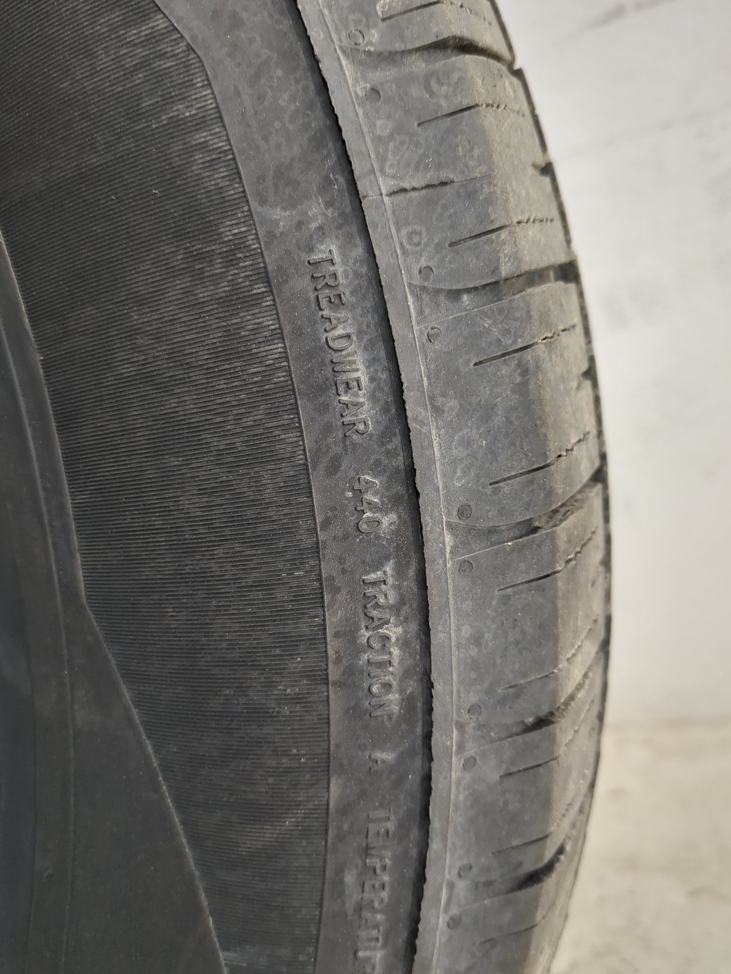 Used Tire 215/70R15 MOHAVE TOURING A/S 98T - Tread Depth 6/32 - Oemusedautoparts1.com