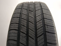 Used Tire 215/60R17 MICHELIN DEFENDER 2 96H - Tread Depth 7.5/32 - Oemusedautoparts1.com