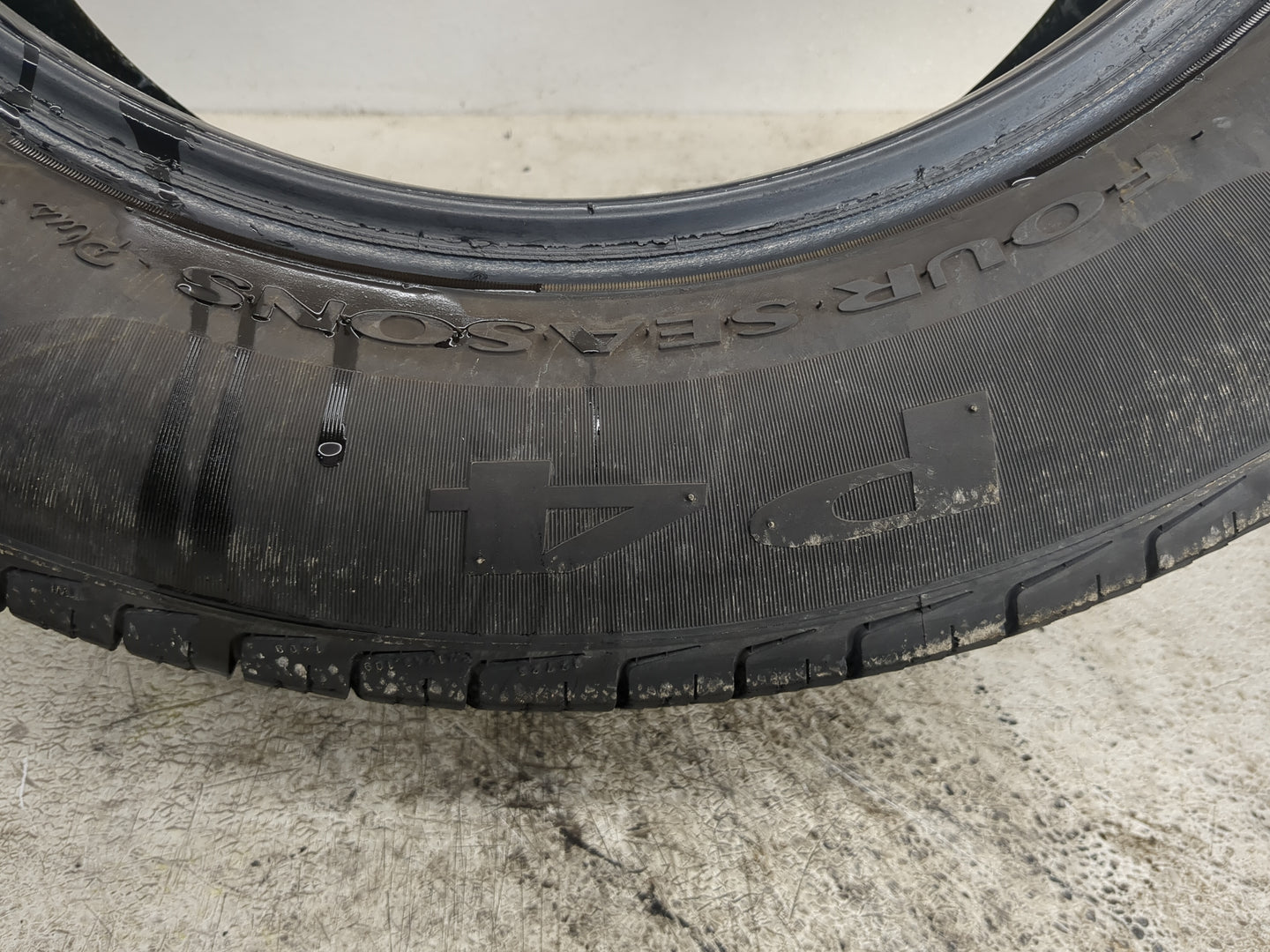 Used Tire 225/60R17 PIRELLI P4 99T - Tread Depth 9/32 - Oemusedautoparts1.com