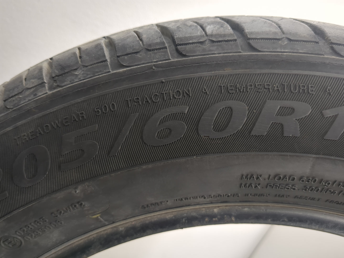 Used Tire 205/60R16 SENTURY TOURING 92H - Tread Depth 9/32 - Oemusedautoparts1.com