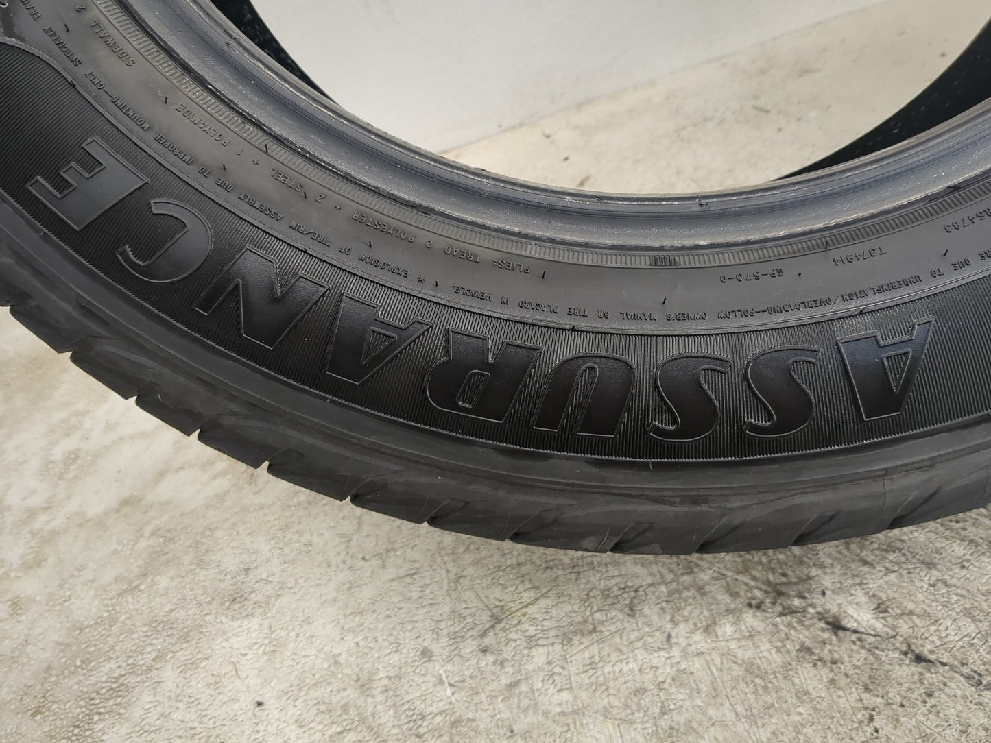 Used Tire 225/60R17 GOODYEAR ASSURANCE WEATHERREADY 99H - Tread Depth 9/32 - Oemusedautoparts1.com